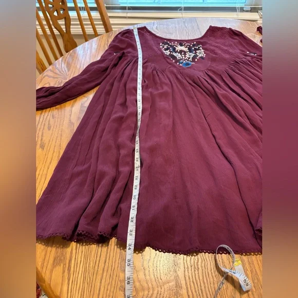 NEW! NWT Free People Mohave Embroidered Burgundy Mini Dress Size M Low V Back - Picture 5 of 9